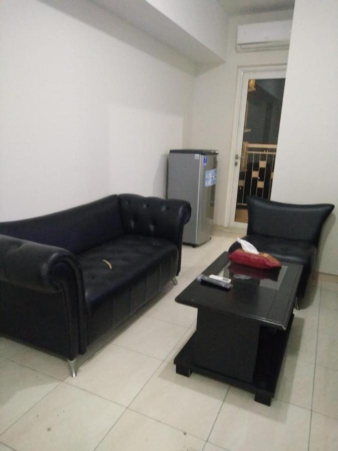 Springlake 2br-sumarecon-bekasi, By Bu Johan Apartemen *